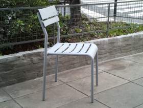 Silla Apilable TRITON